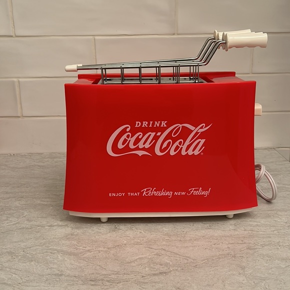 Coca-cola grilled cheese sandwich toaster (new) - Picture 3 of 6